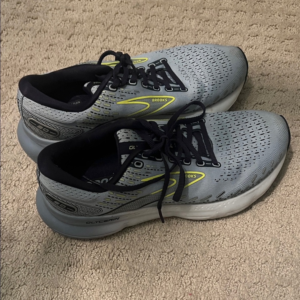 Brooks Women's Glycerin 20 Neutral Running Shoe
